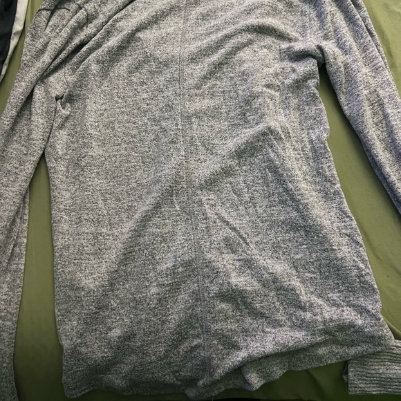 Abercrombie and fitch grey sweater with buttons size small - Picture 2 of 3